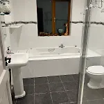Superb Large 5 Bedroom Home, 6 Beds, Sleeps 10-11 Guest, With Lovely Mountain Views * Килларни
