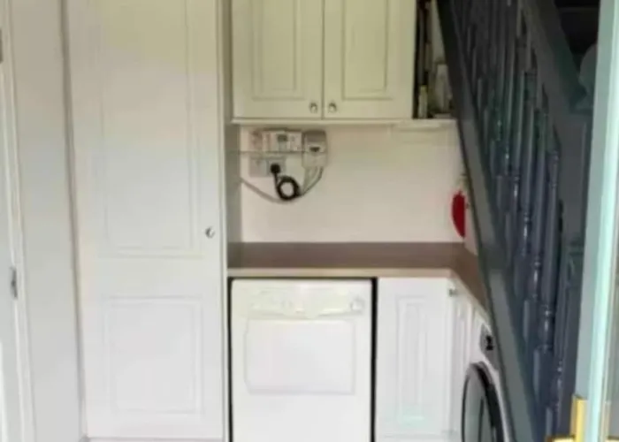 Superb Large 5 Bedroom Home, 6 Beds, Sleeps 10-11 Guest, With Lovely Mountain Views * 킬라니